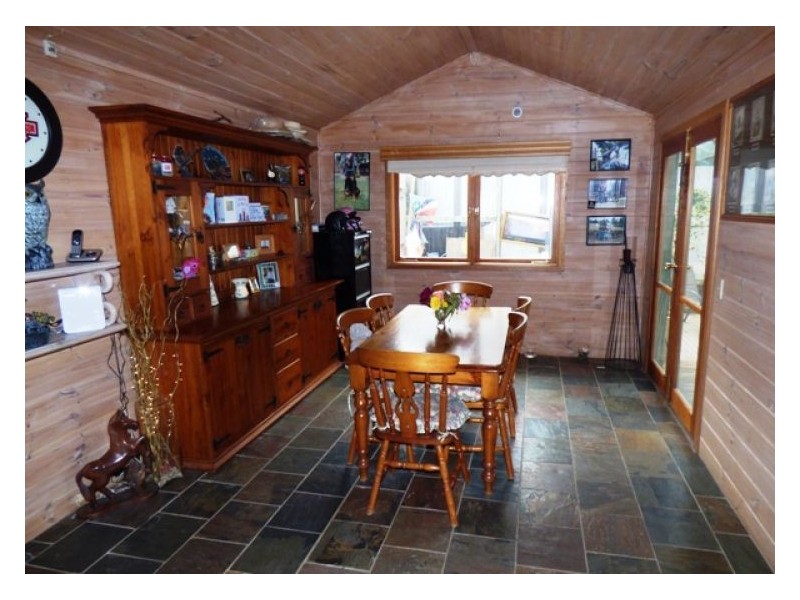 2750 Colac Road, Dereel VIC 3352