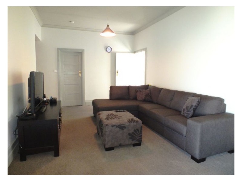 30 Little Clyde Street, Soldiers Hill VIC 3350