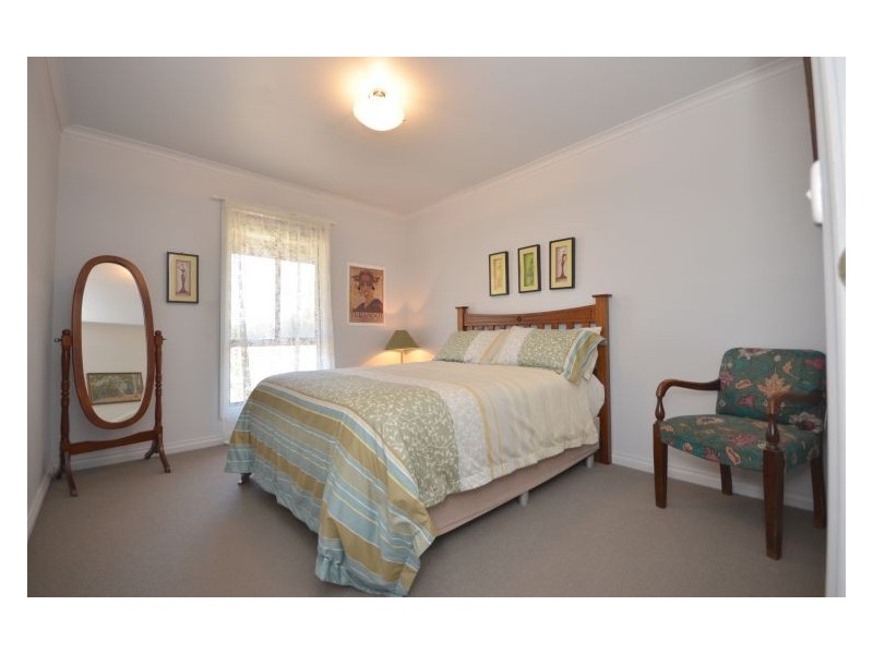 434 Ross Creek/Haddon Road, Haddon VIC 3351