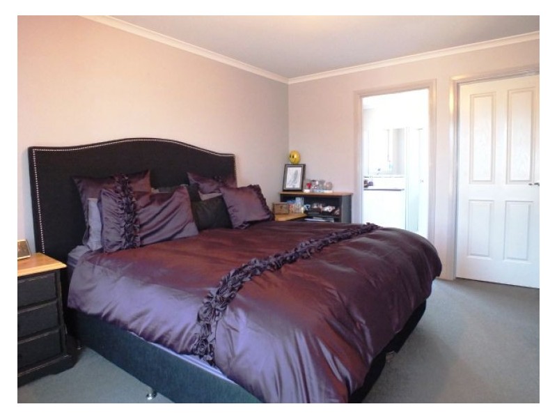 19 Nimble Drive, Delacombe VIC 3356