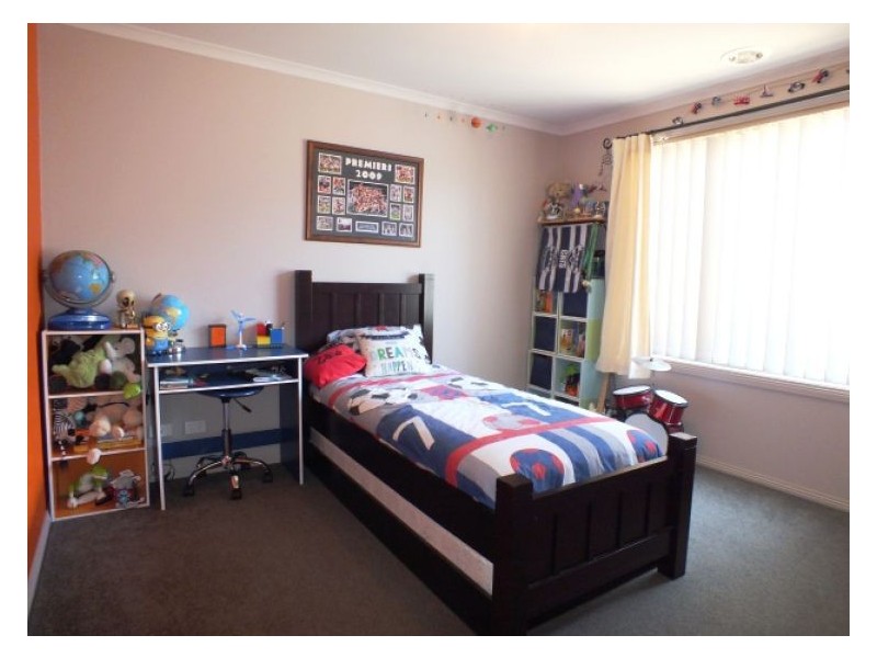 19 Nimble Drive, Delacombe VIC 3356