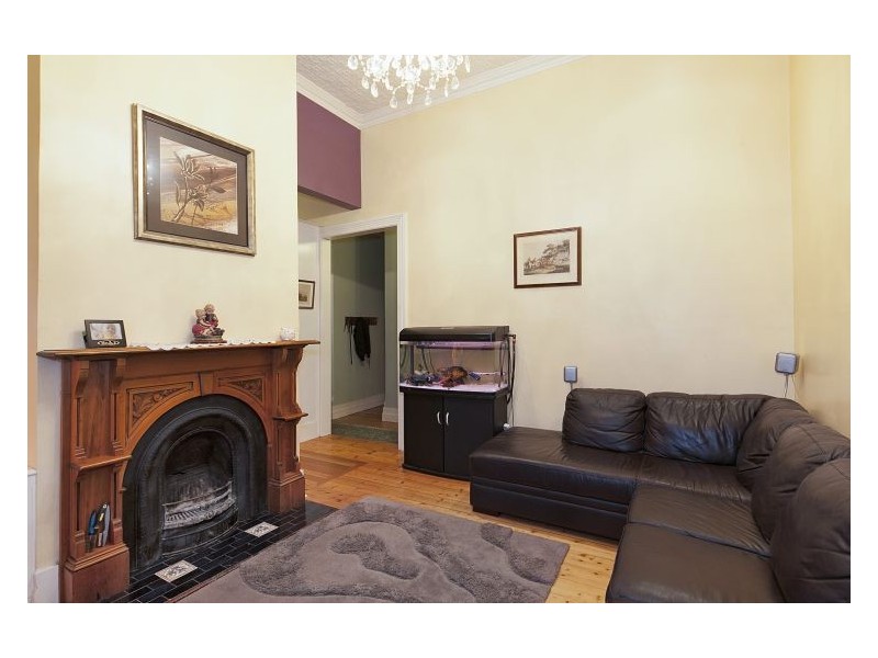 334 Lydiard Street North, Soldiers Hill VIC 3350