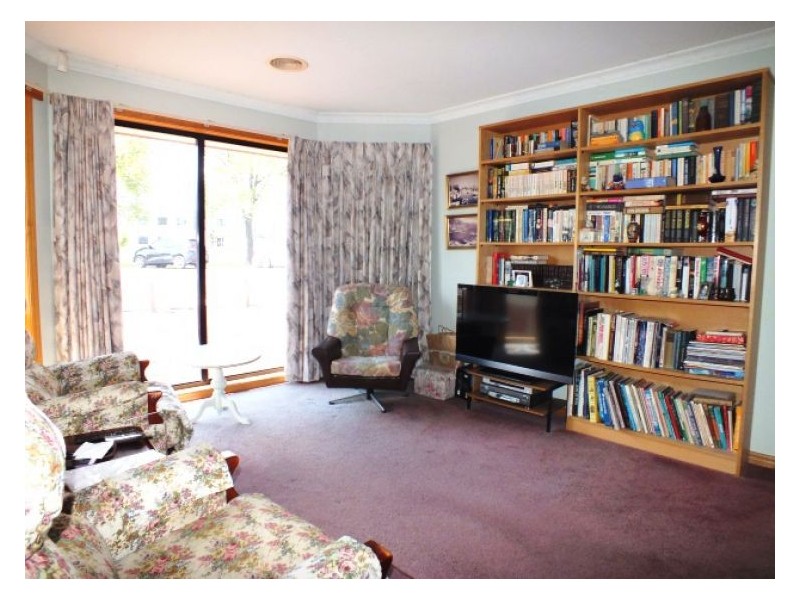 1859 Sturt Street, Alfredton VIC 3350