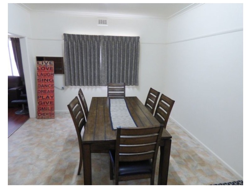 238 Albert Street, Sebastopol VIC 3356