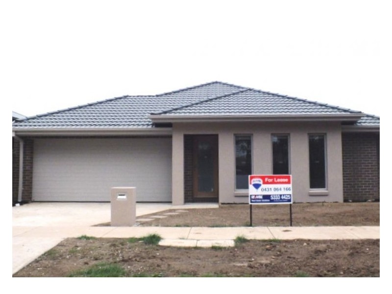 17 Portsea Street, Alfredton VIC 3350