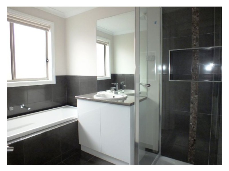 17 Portsea Street, Alfredton VIC 3350