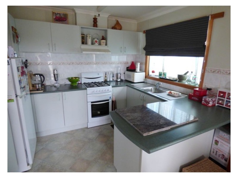 19 Burke Street, Beaufort VIC 3373