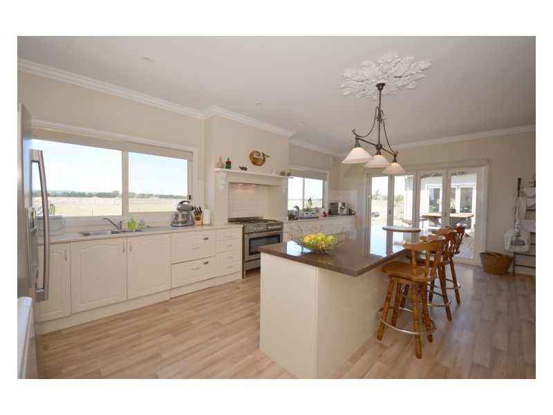 57 Brays Road, Cambrian Hill VIC 3352