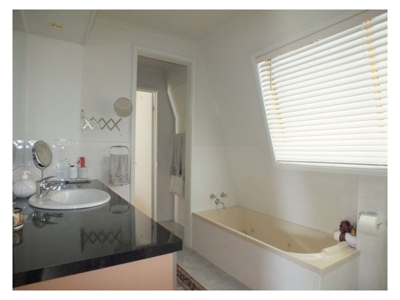 113 Boak Avenue, Mount Helen VIC 3350