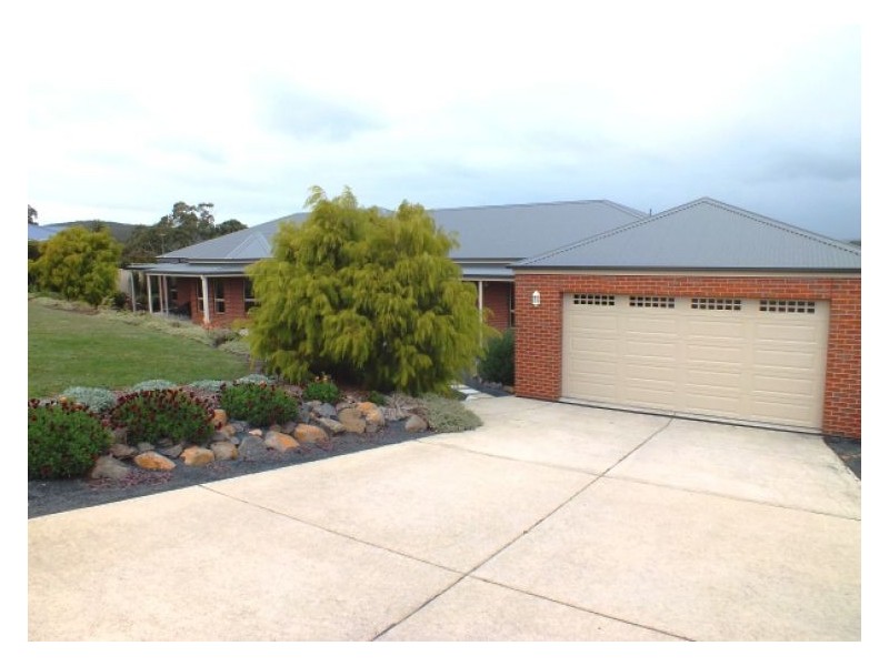 1 Herriott Street, Buninyong VIC 3357