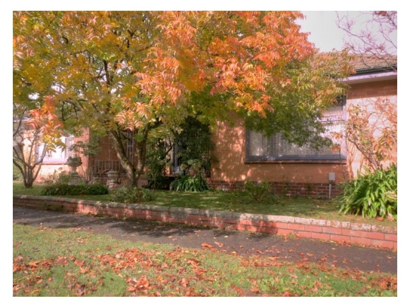 63 Victoria Avenue, Lake Wendouree VIC 3350