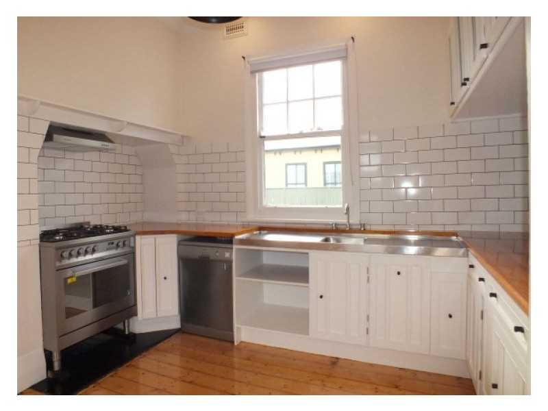 308 Armstrong Street North, Soldiers Hill VIC 3350