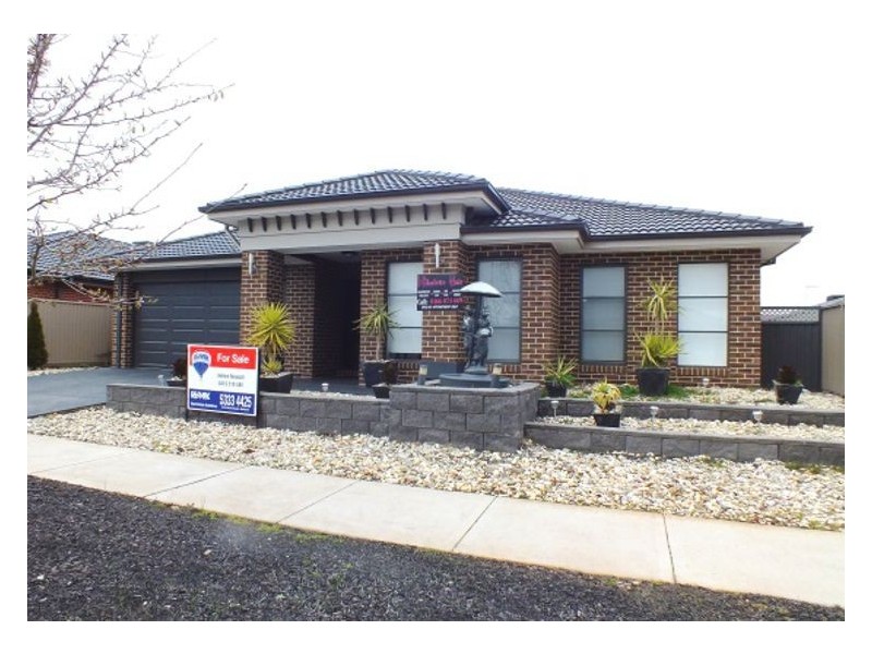 16 Carbine Drive, Alfredton VIC 3350