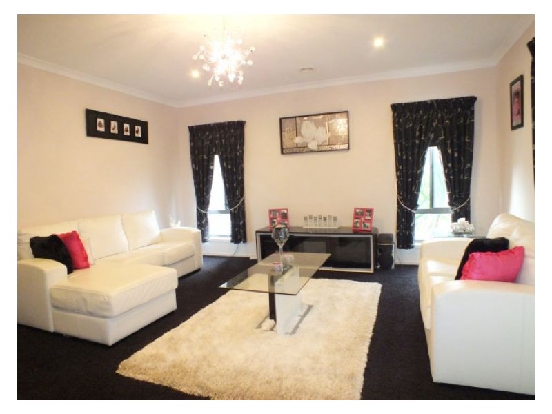 16 Carbine Drive, Alfredton VIC 3350