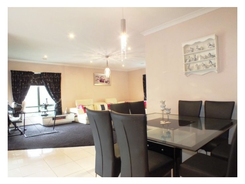 16 Carbine Drive, Alfredton VIC 3350