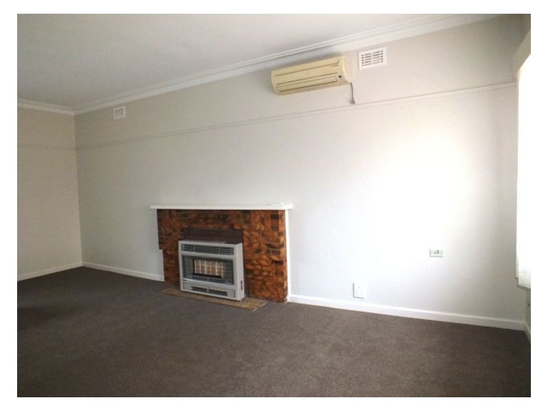 15 Muir Crescent, Newington VIC 3350