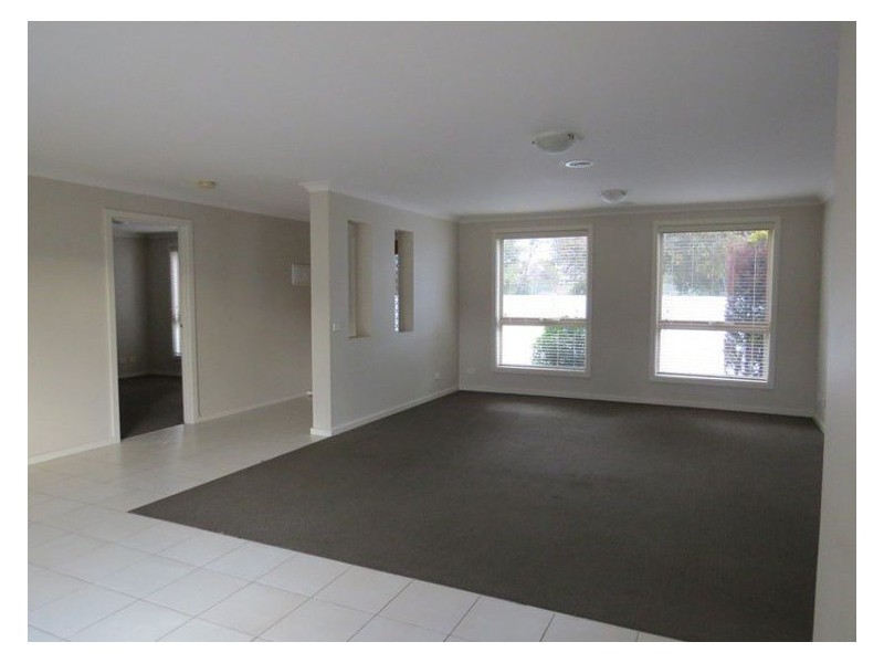 3/250 Albert Street, Sebastopol VIC 3356