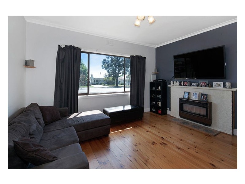 22 Bridge Street, Sebastopol VIC 3356