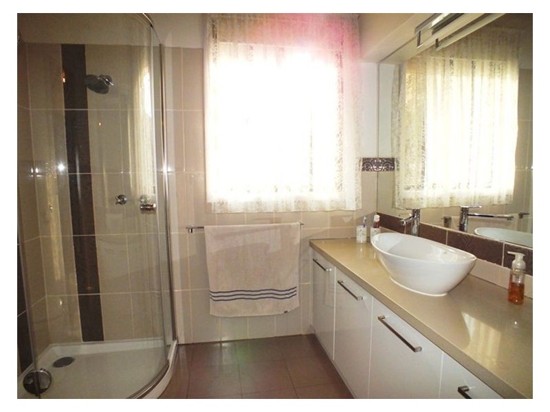 129 Doodts Road, Ballarat North VIC 3350