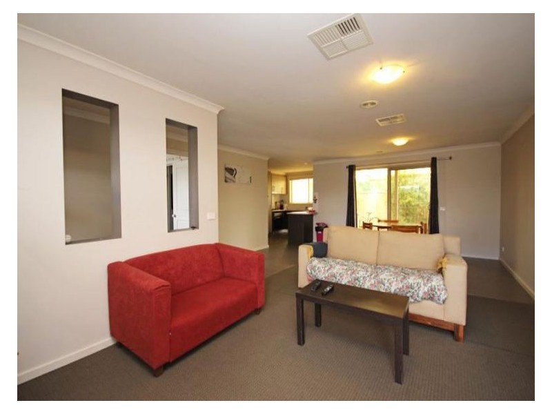 4/250 Albert Street, Sebastopol VIC 3356