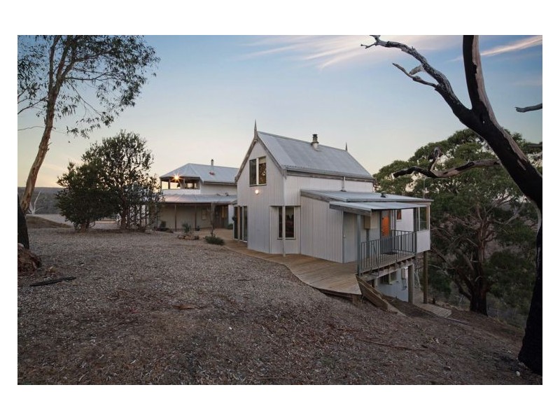 311 Camerons Lane, Beremboke VIC 3342