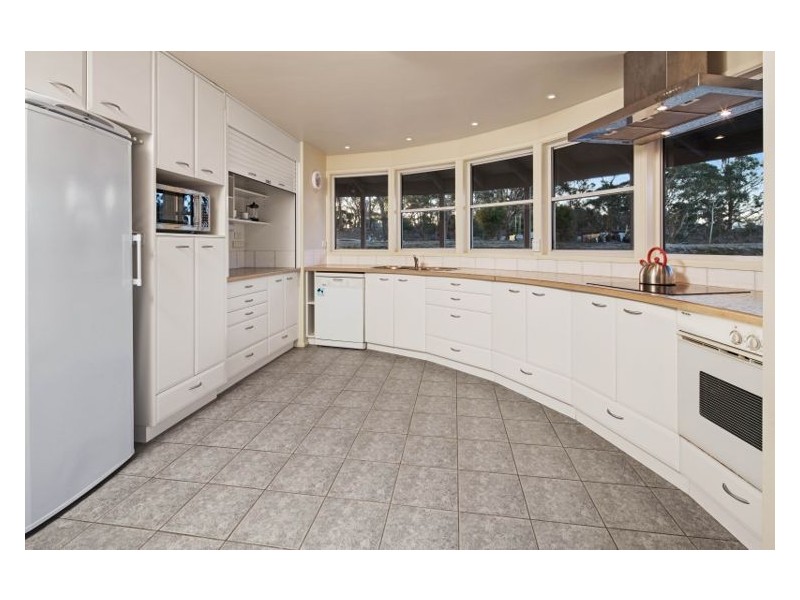 311 Camerons Lane, Beremboke VIC 3342