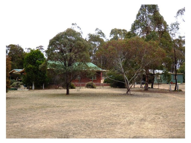 156 Simpsons Lane, Evansford VIC 3371