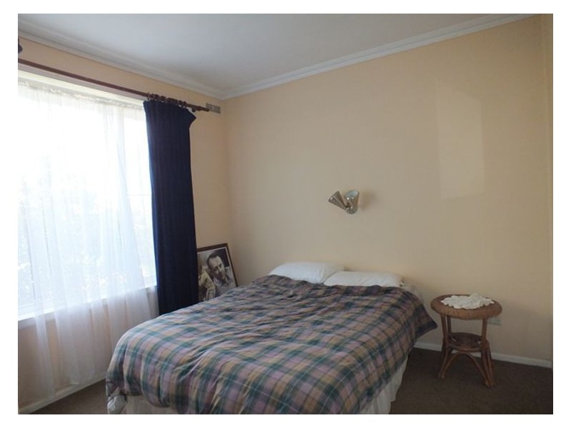 20 Park Road, Beaufort VIC 3373