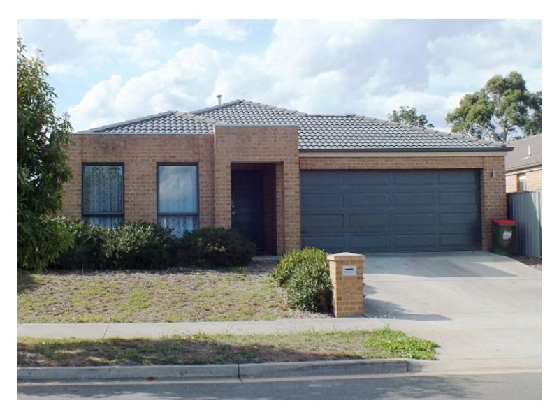 7 Rorey Street, Delacombe VIC 3356