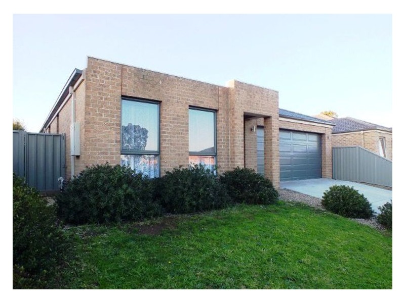 7 Rorey Street, Delacombe VIC 3356