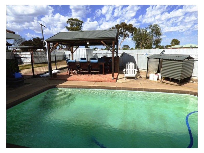 272 Gladstone Street, Maryborough VIC 3465