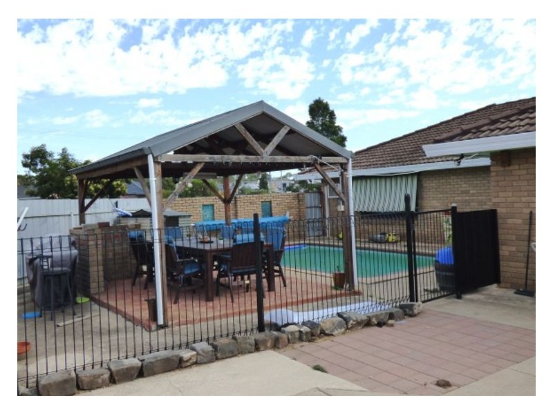 272 Gladstone Street, Maryborough VIC 3465