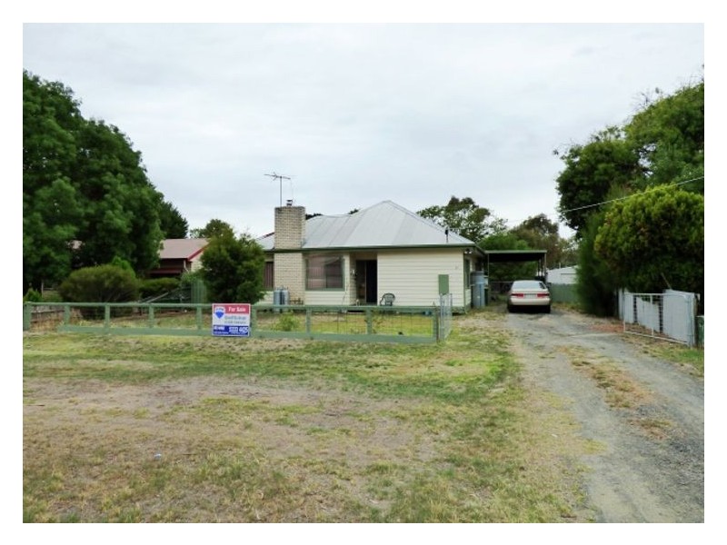 30 Thomson Street, Lexton VIC 3352