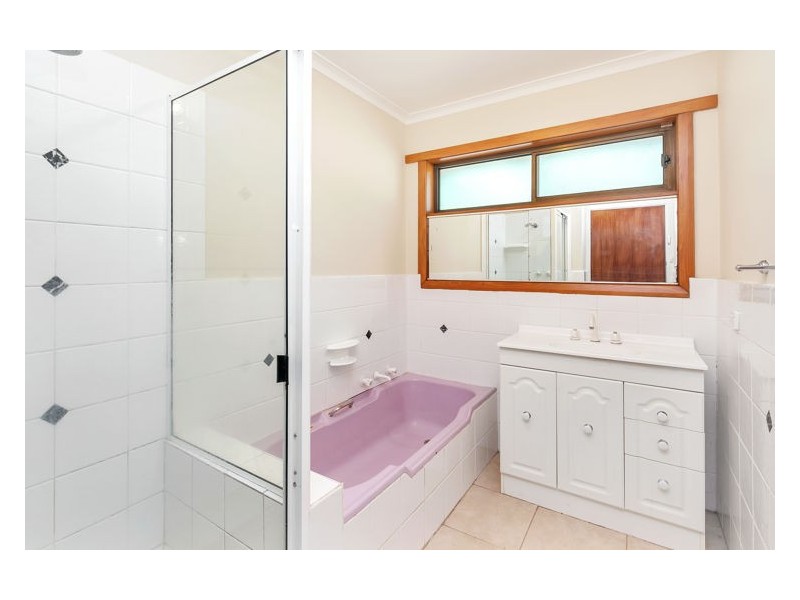 19 Mauger Street, Wendouree VIC 3355