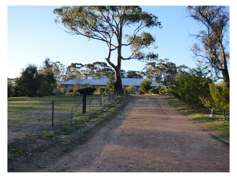 59 Simpsons Lane, Evansford VIC 3371