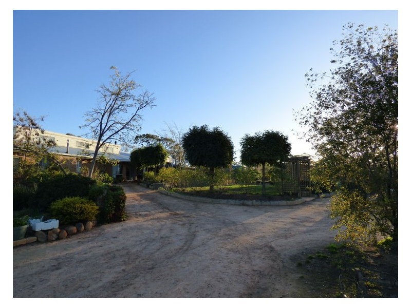 59 Simpsons Lane, Evansford VIC 3371