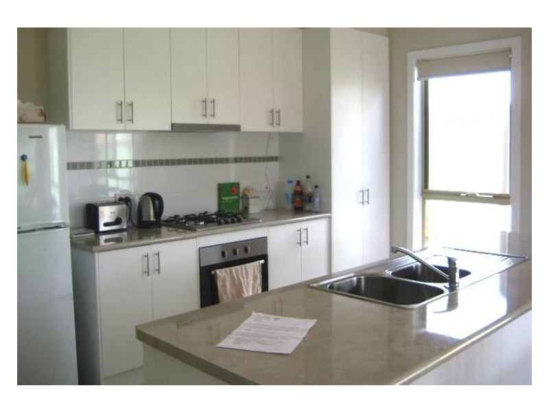 16 Malcolm Court, Brown Hill VIC 3350