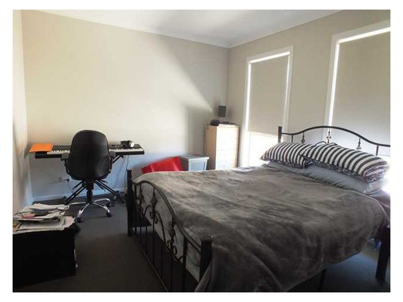 16 Malcolm Court, Brown Hill VIC 3350