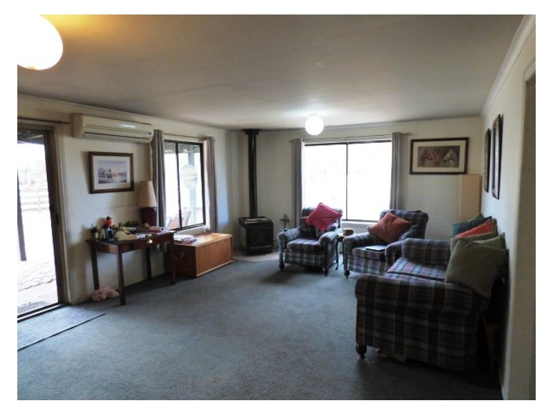 210 Coghills Creek Road, Blowhard VIC 3352