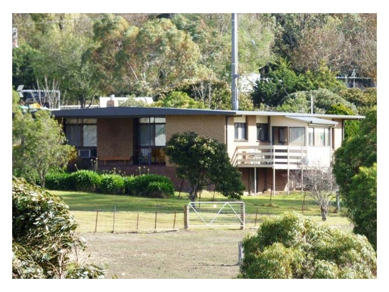 22 Gray Street, Lismore VIC 3324