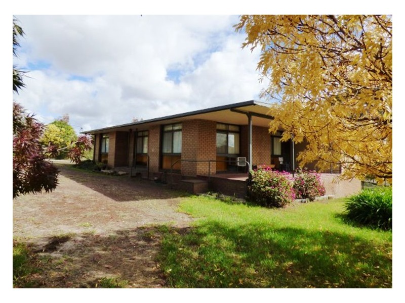 22 Gray Street, Lismore VIC 3324