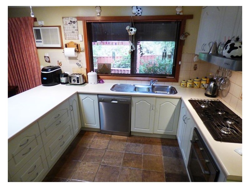 2 Craig Court, Ballarat VIC 3350