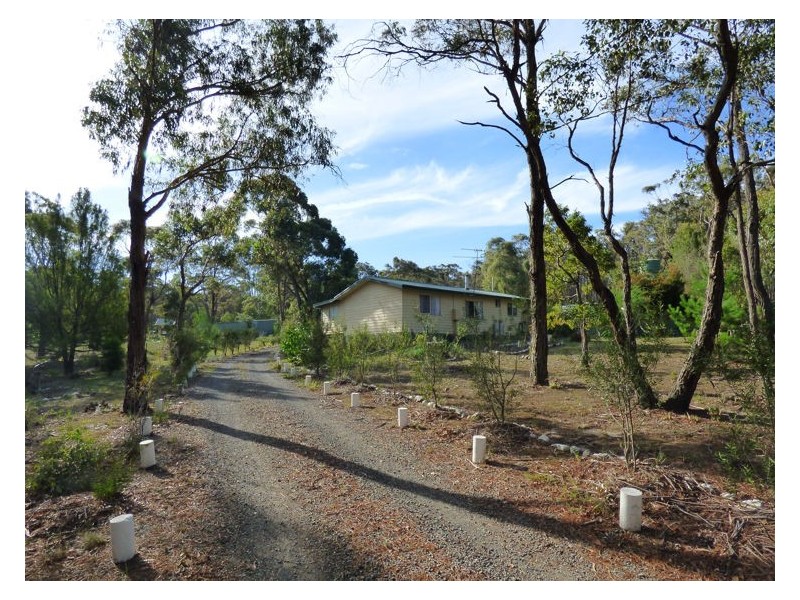 140 Woodland Drive, Scarsdale VIC 3351