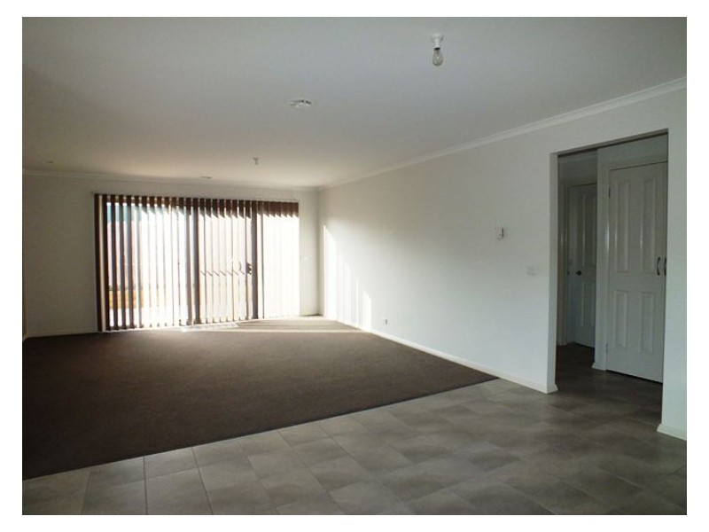 2/319 Elsworth Street, Ballarat VIC 3350