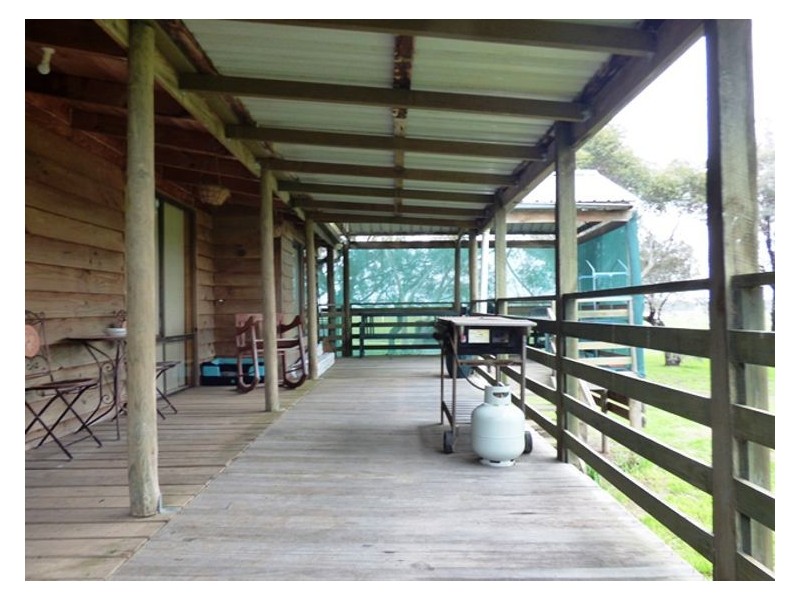 86 Ballyrogan Road, Beaufort VIC 3373