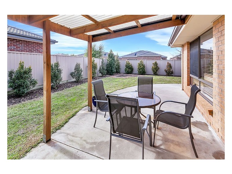 105 Dyson Drive, Alfredton VIC 3350