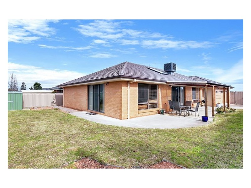 105 Dyson Drive, Alfredton VIC 3350