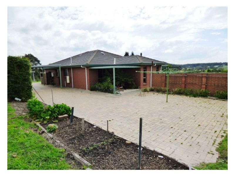 23 State Forest Road, Ross Creek VIC 3351