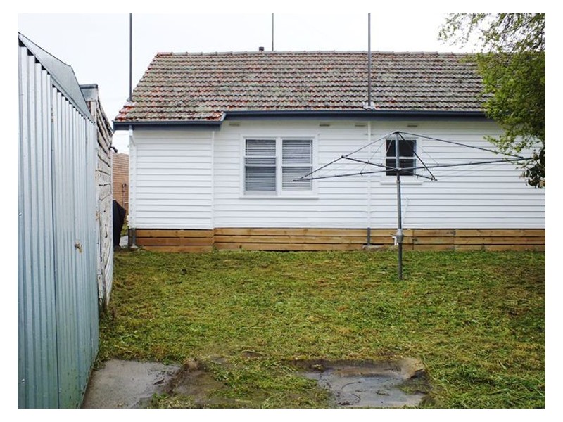 23 Yarrowee Street, Sebastopol VIC 3356