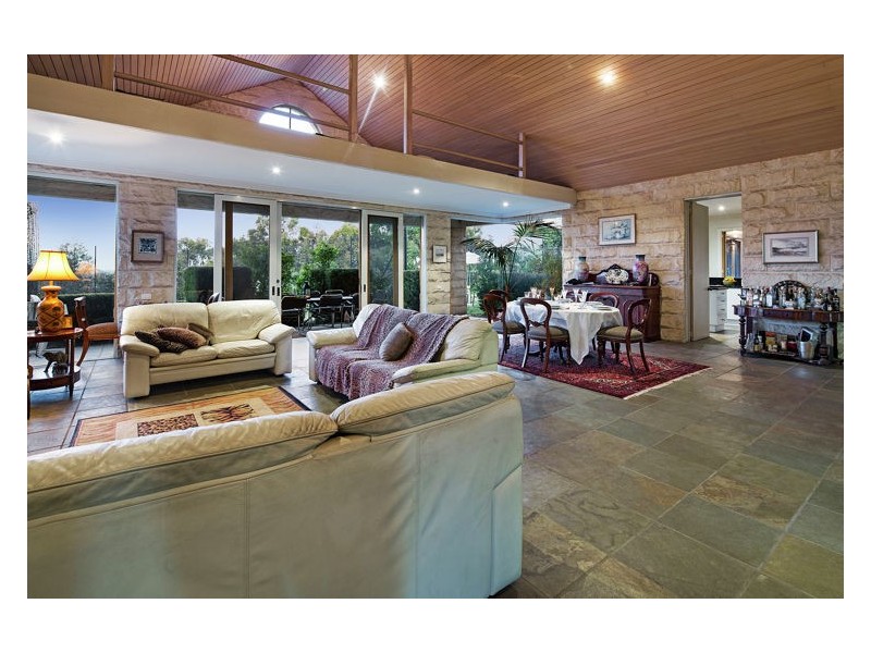 65 Dead Dog Lane, Kyneton VIC 3444